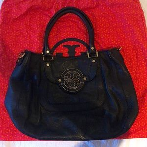 Black Tory Burch handbag